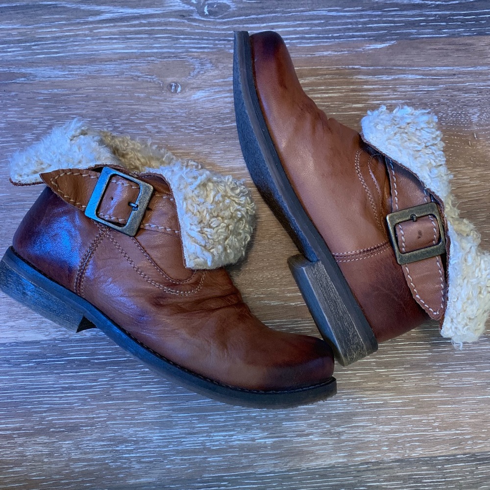 Trendy Footwear brown leather ankle boots